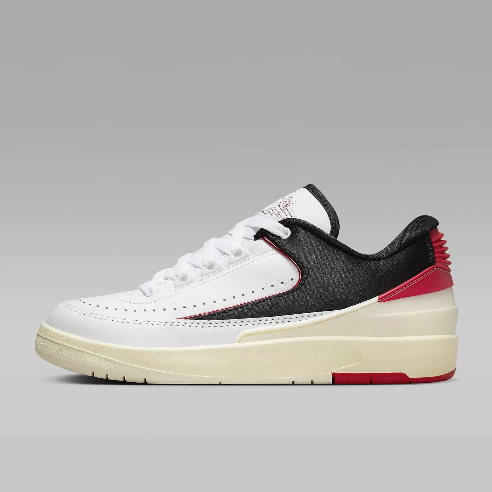 Damen Nike Jordanien | Air Jordan 2 Low „Black Satin"