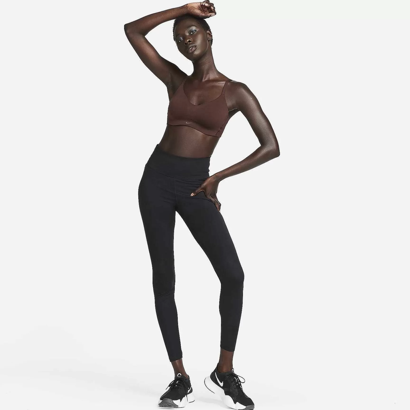 Damen Nike Bhs | Alate Minimalist