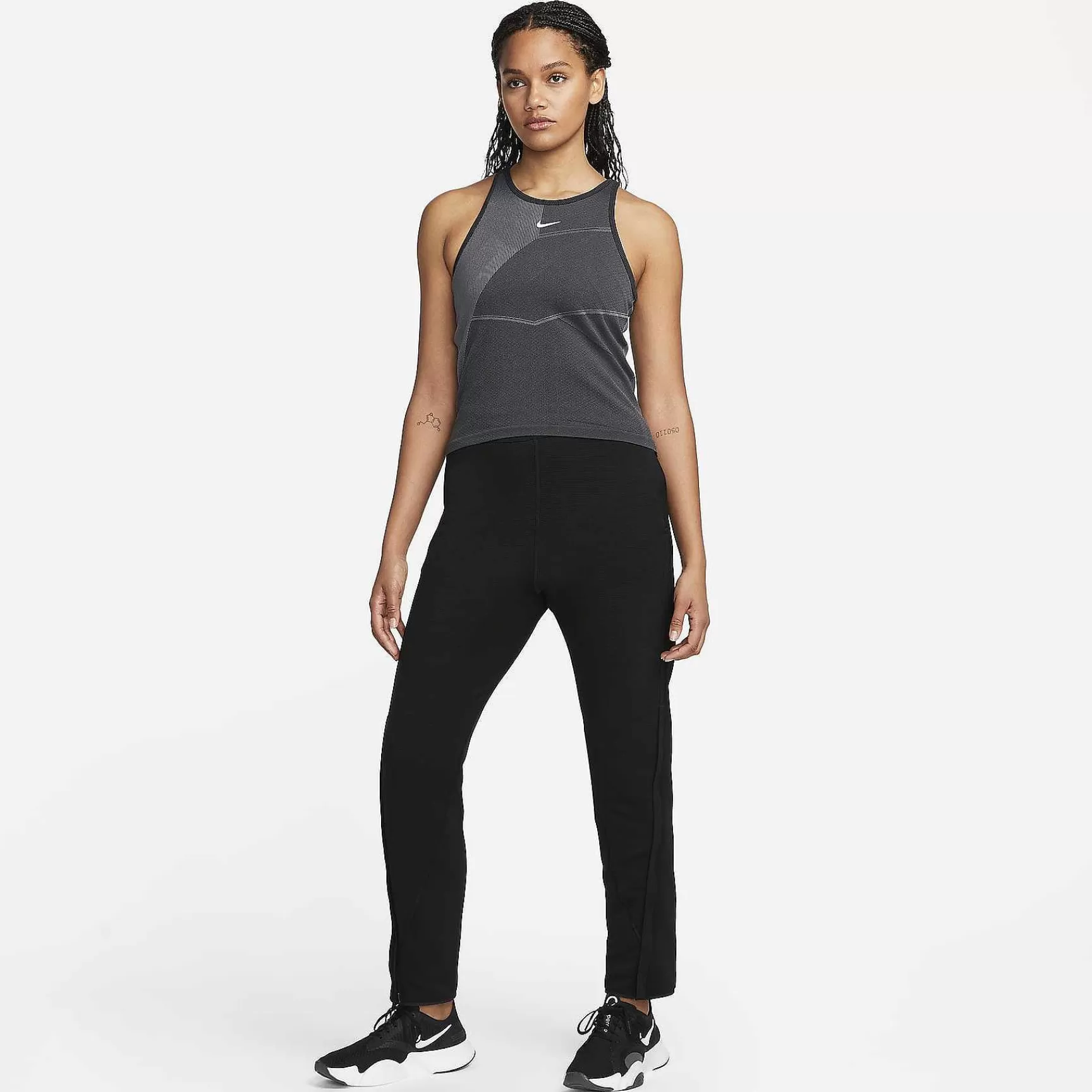 Damen Nike Tops Und T-Shirts | Dri-Fit Adv Aura