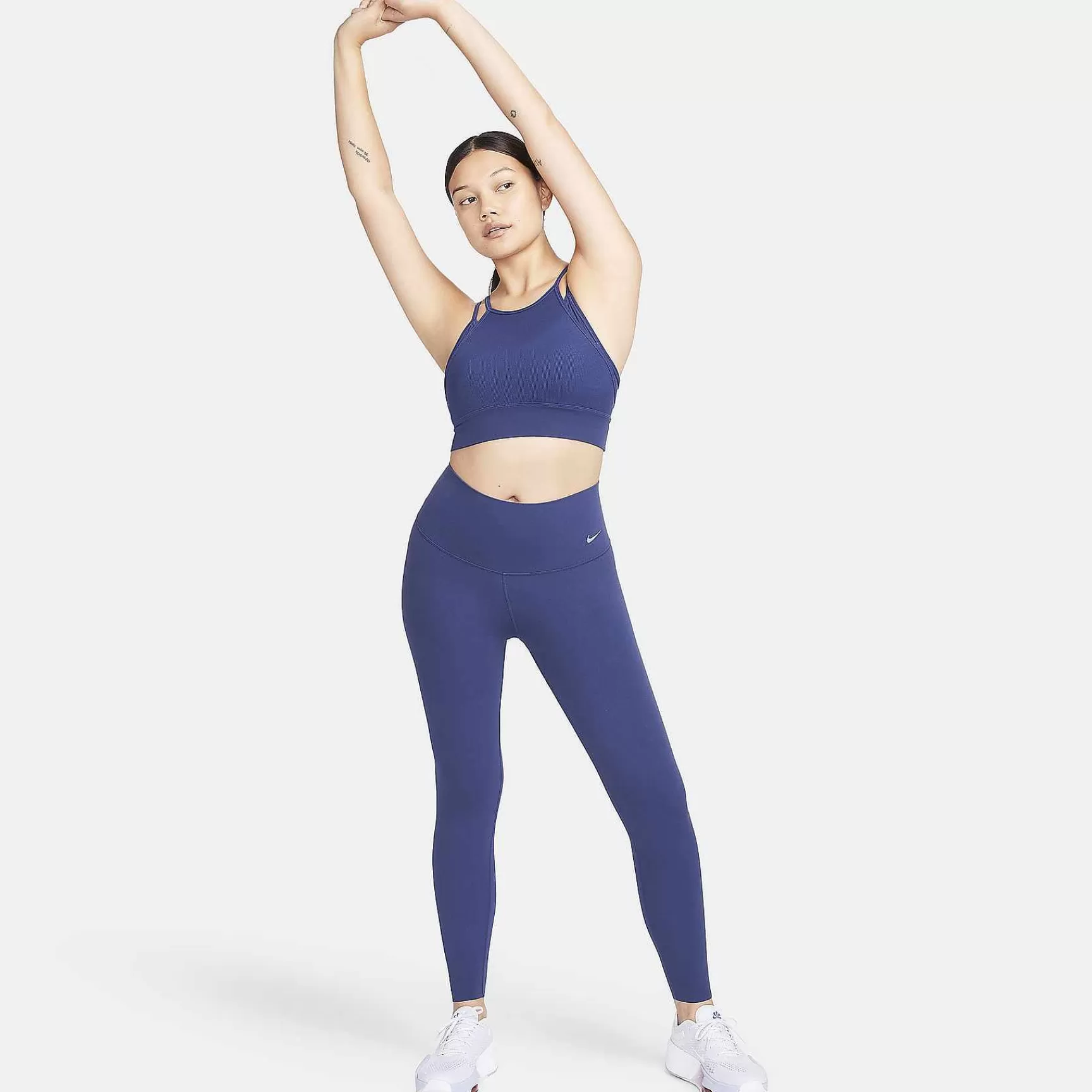 Damen Nike Passende Sets | Indy Riemchen