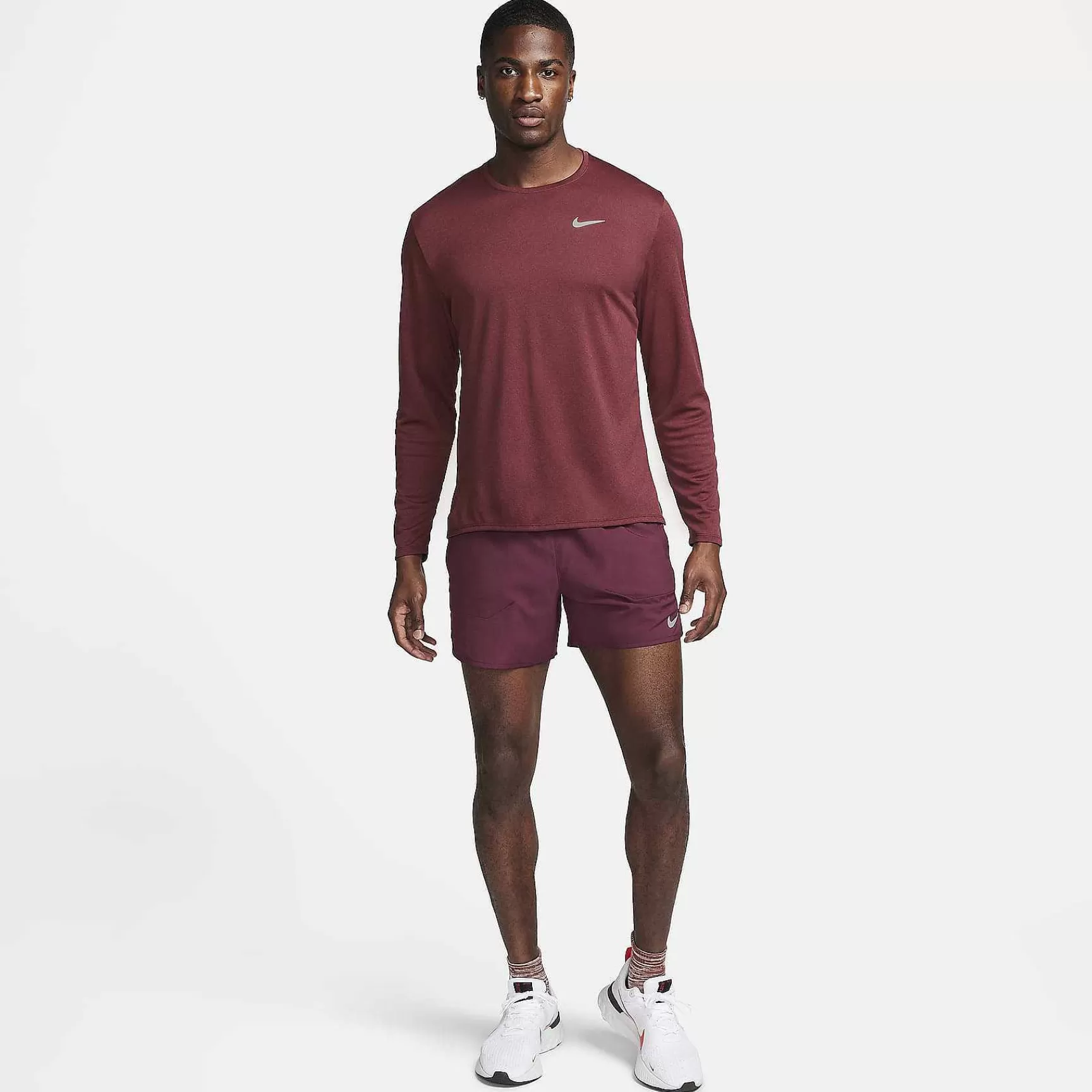 Herren Nike Tops Und T-Shirts | Miler