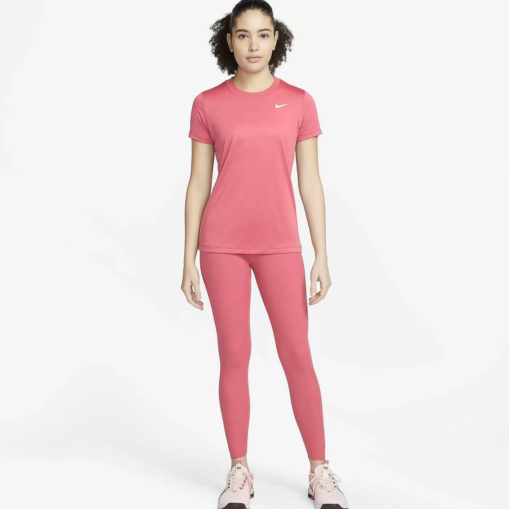 Damen Nike Gamaschen | One Luxe