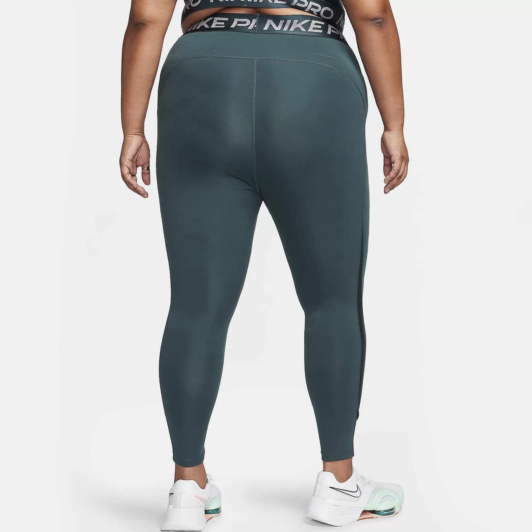 Damen Nike Ubergrose | Pro