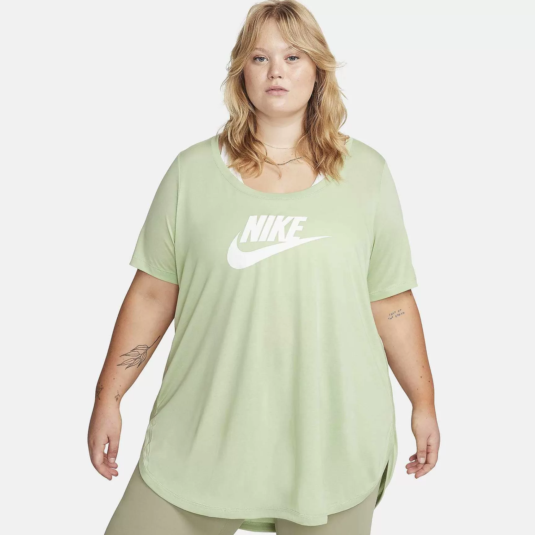 Damen Nike Tops Und T-Shirts | Sportswear Essential