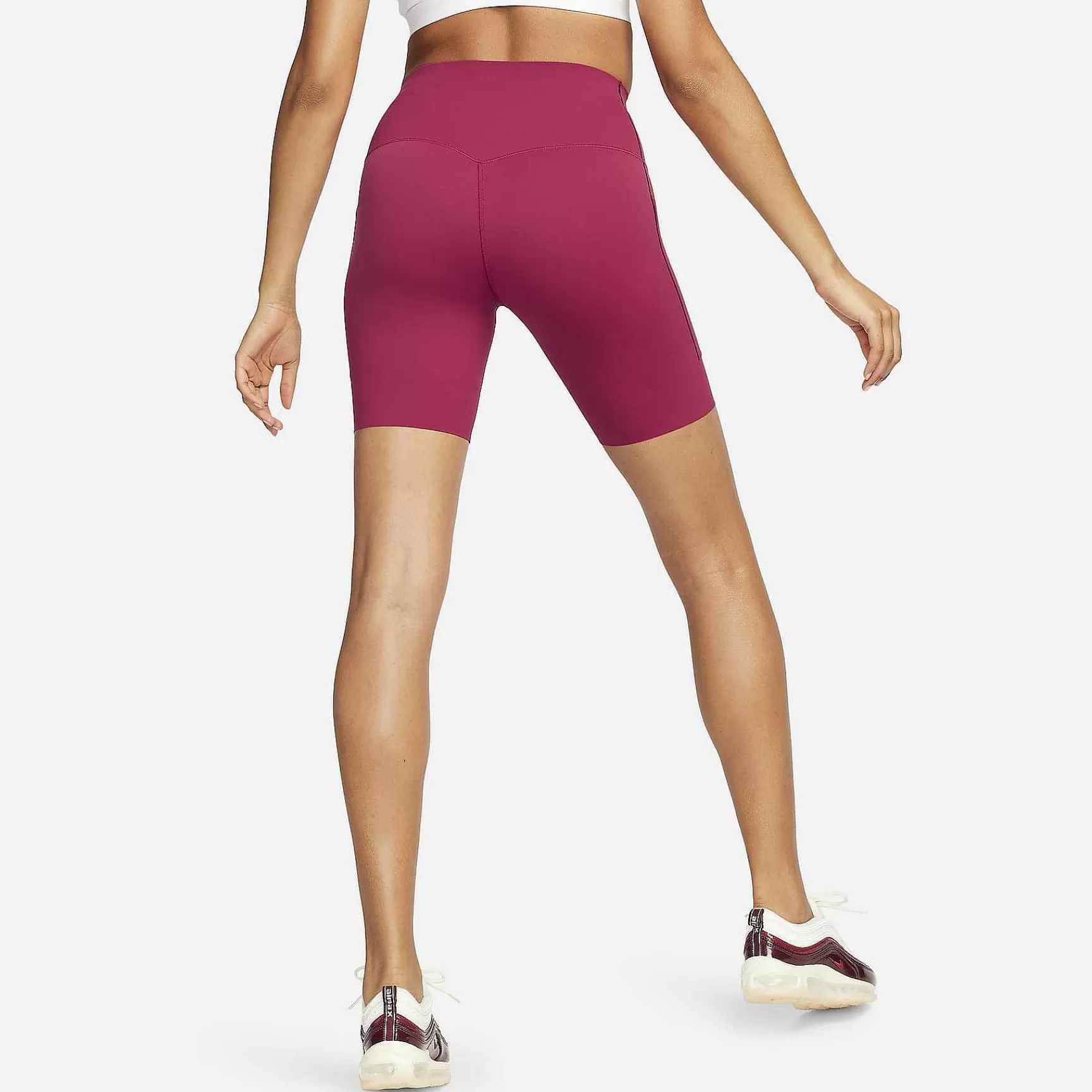 Damen Nike Kurze Hose | Universa