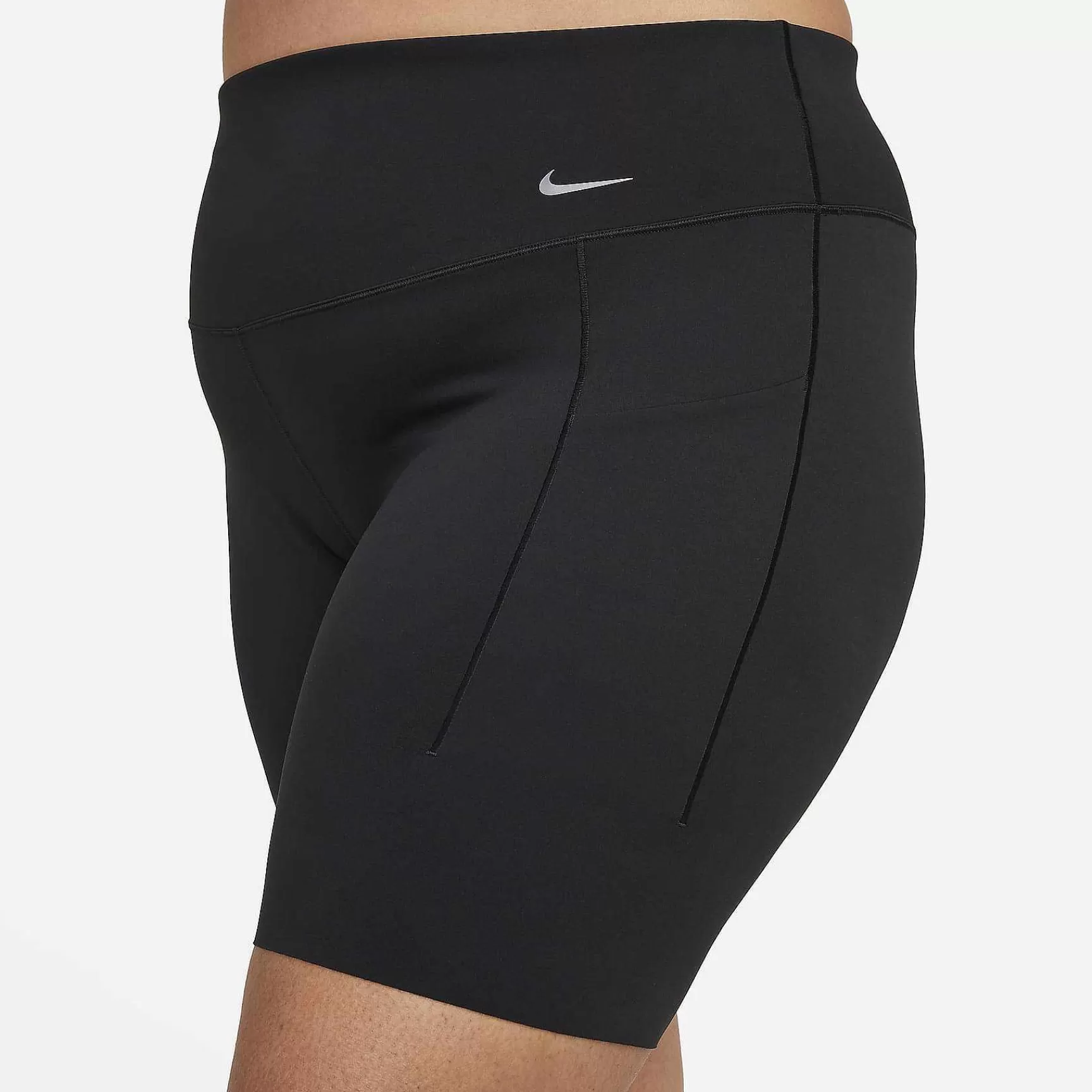 Damen Nike Kurze Hose | Universa